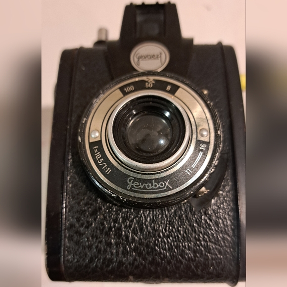 Gevaert Gevabox, 120 Film Camera.Made in Germany 1950s. Untested. - Picture 3 of 8